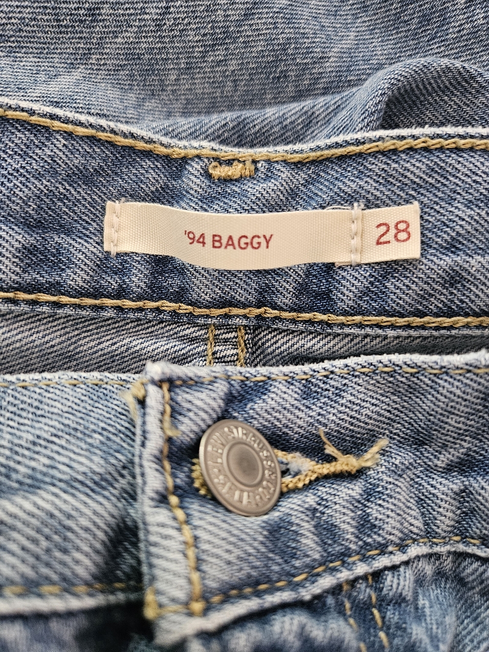 Women's Levi '94 Baggy Jeans - Picture 10 of 12
